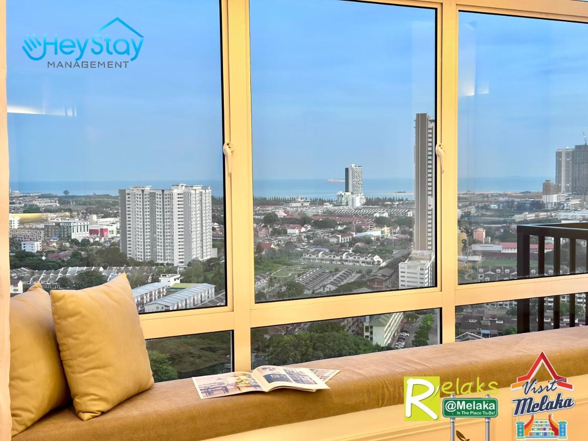 Novo 8 Residence Bachang By Heystay Management Kampong Tambak Экстерьер фото